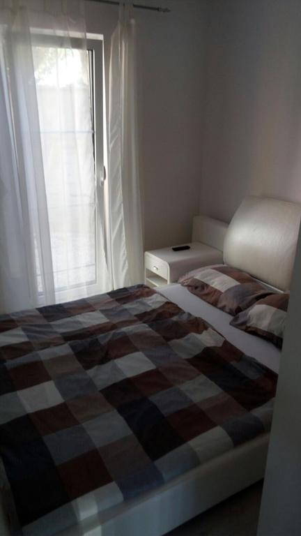 Apartment Franka Vir Zewnętrze zdjęcie